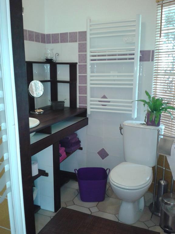 Les Chambres De Kerael Crozon Room photo