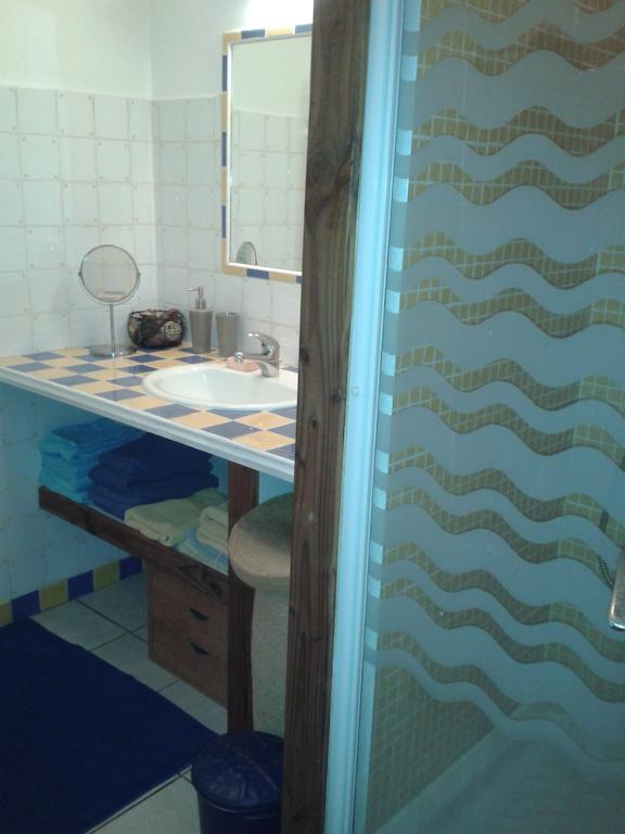 Les Chambres De Kerael Crozon Room photo